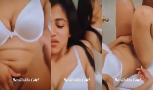 Sexy College ki ladki ne apne premi k saath chudai ki