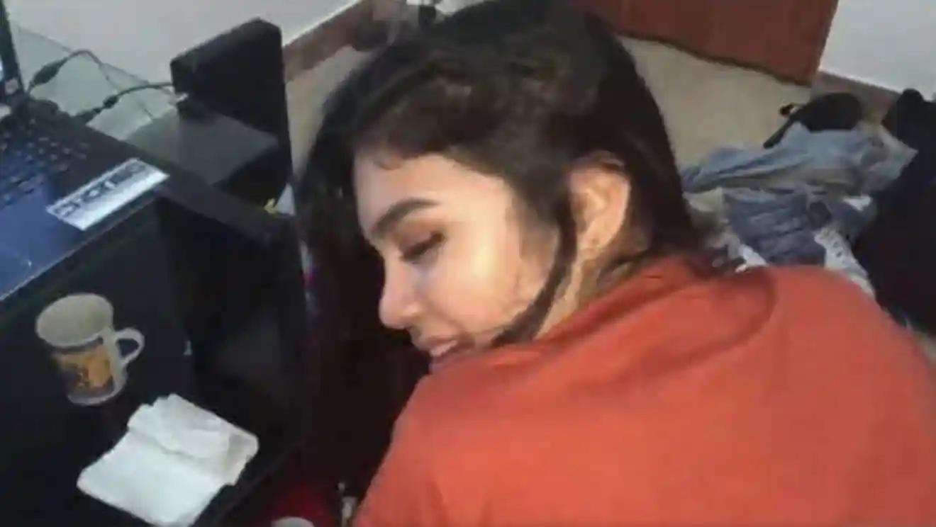 Sexy Hot NRI Gf k saath mast sambhog kiya